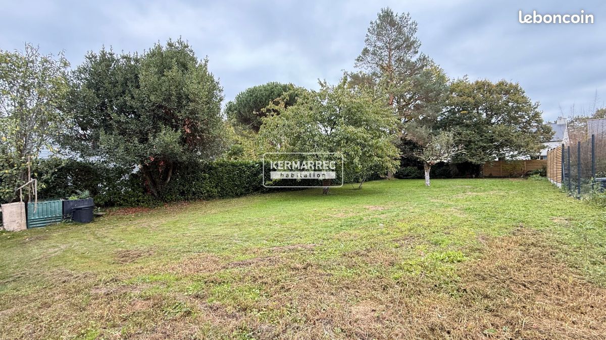 Terrain 554 m² · à La Chapelle-sur-Erdre · 554 m² · 154 000 €