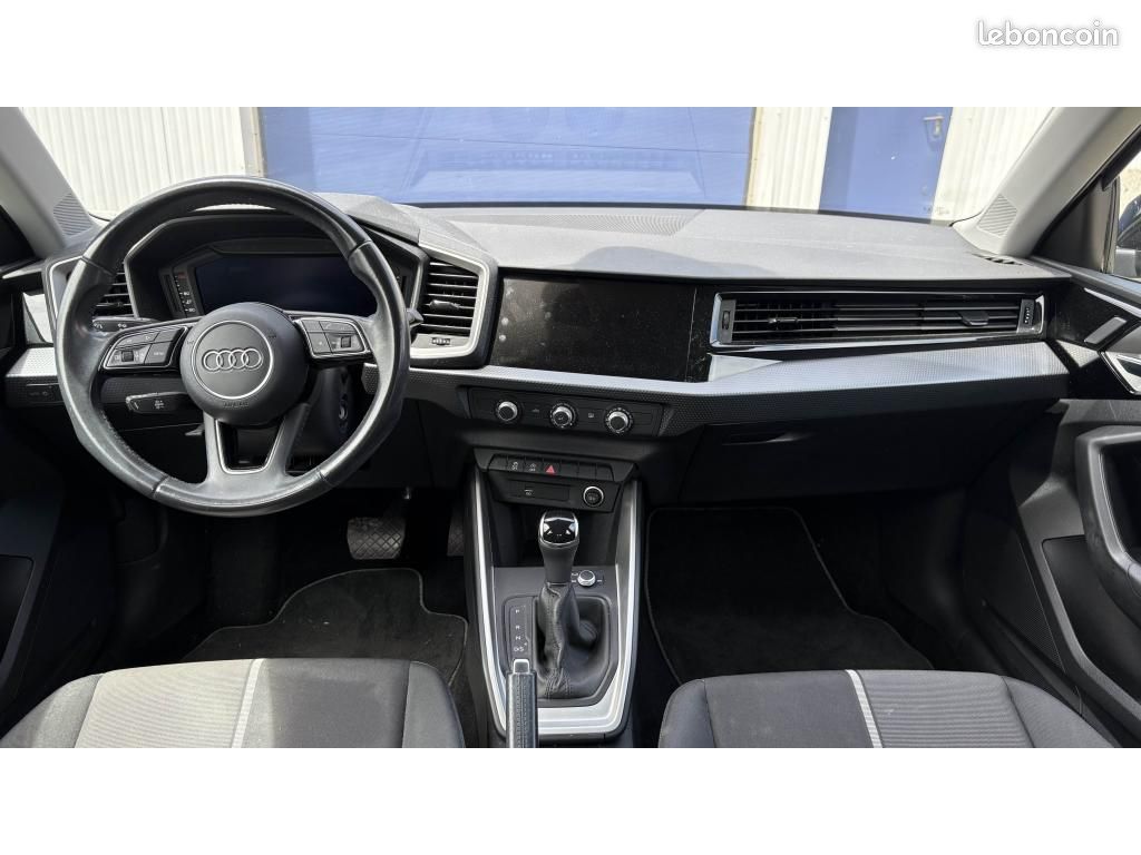 AUDI A1 Sportback - 1.0 30 TFSI 116ch Boite Auto Business line / Garantie 12 mois / Pneus AV neufs (image 7)
