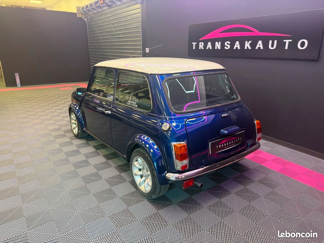 ROVER MINI 1.3i Sport For Ever -Origine France - Boitier injection - Airbags - Jantes anniversaire - Historique d'entretien (image 3)