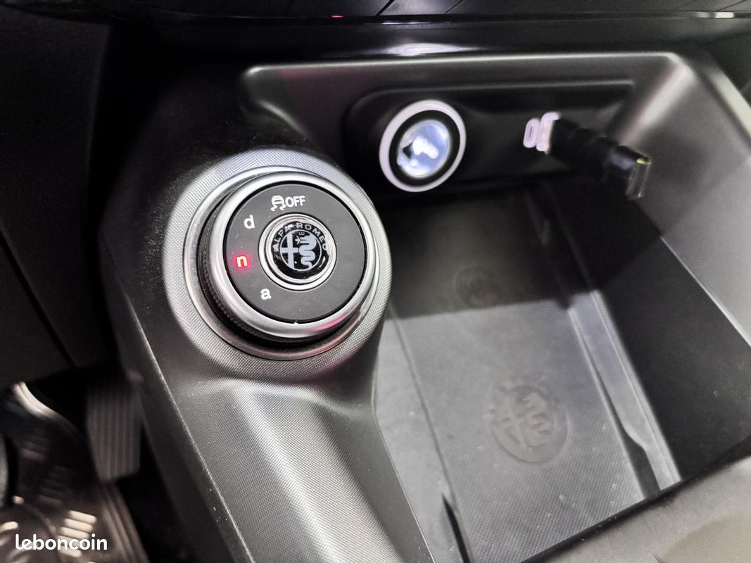 Alfa romeo tonale 1.5 160 hybrid mhev 48volt ti tct bva (image 29)
