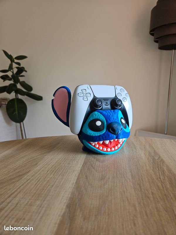 Support fan art manette gaming 18 stitch (image 1)