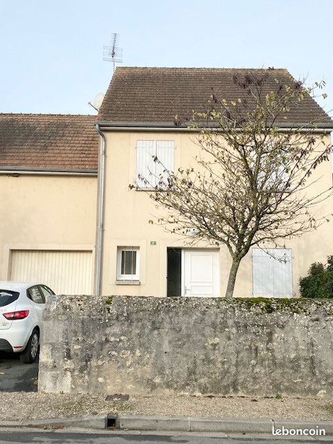 Maison 4 pièces 82 m² · à Douadic · 82 m² · 639 €/mois
