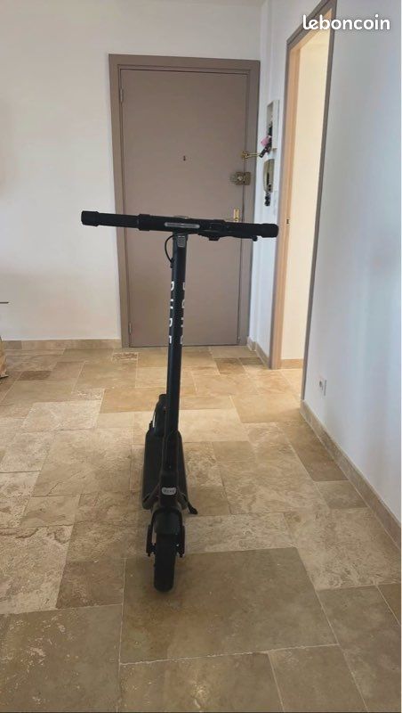 Trottinette électrique PURE ELECTRIC PURE AIR 3 (image 1)