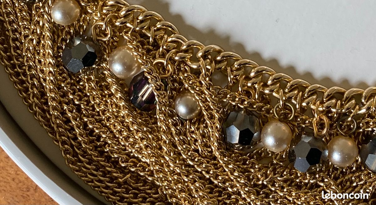 Collier doré 45 cm dans son écrin (image 2)