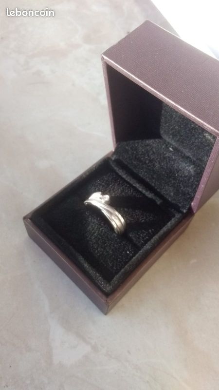 Bague fiançaille or blanc 18 carat + diamant (image 5)