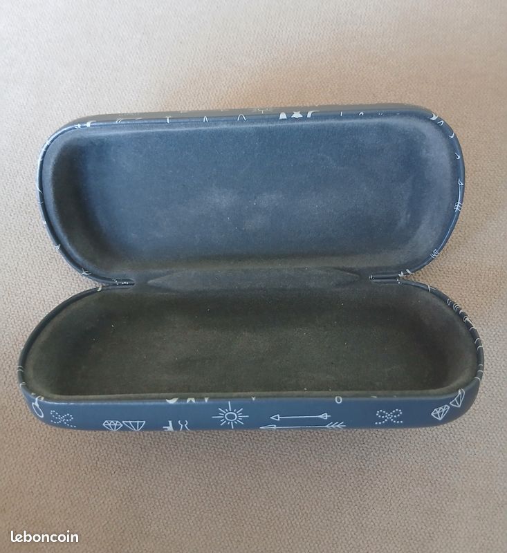 Boîte à lunettes (image 3)