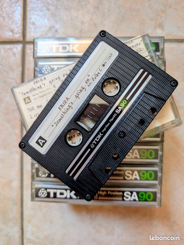 LOT 24 CASSETTES audio + mallette de rangement K7 EUR 50,00 - PicClick FR