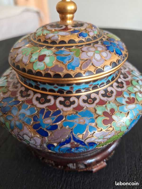 Boîte / Pot en émail cloisonné chinois avec socle (image 3)