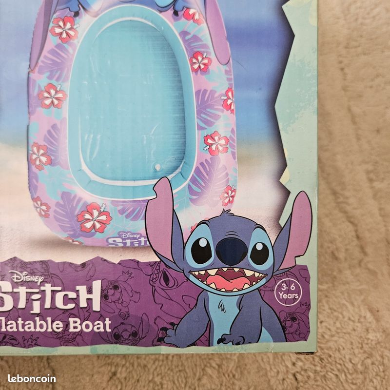 Disney Stitch Ensemble de natation gonflable avec brassards, bouée, ballon de plage et bateau gonflable Disney Stitch Ensemble de natation gonflable avec brassards, bouée, ballon de plage et bateau gonflable