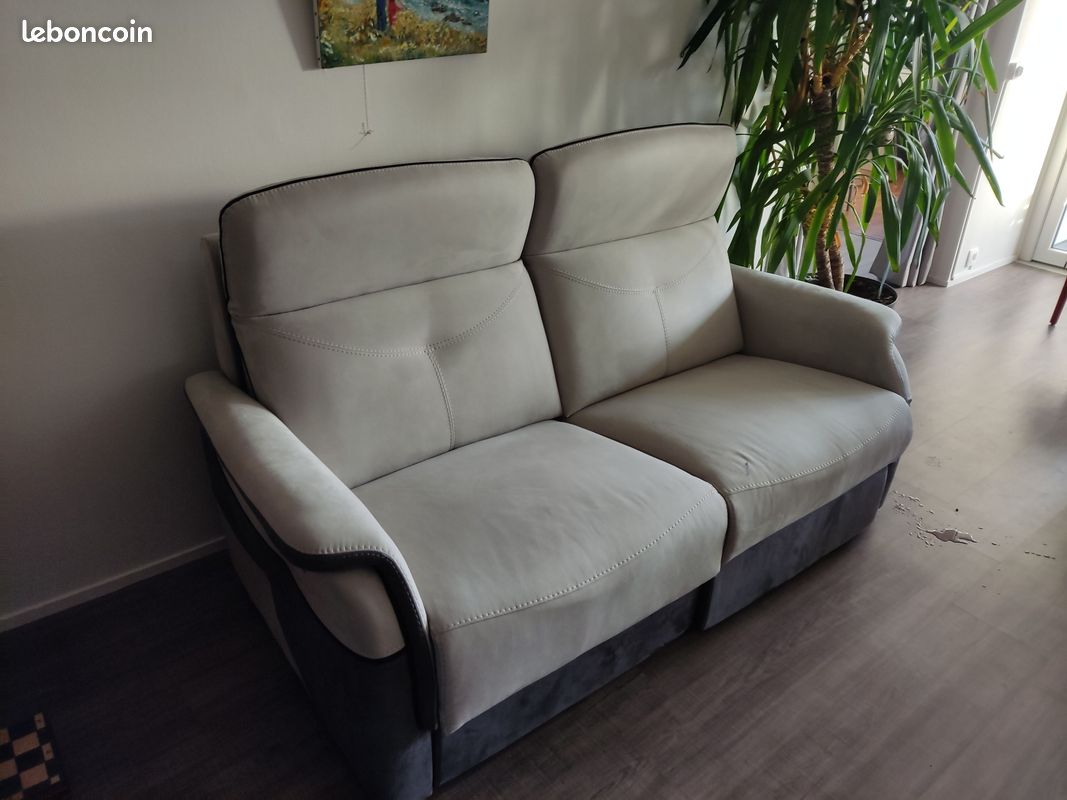 Canape de marque relax Etat neuf Assise ferme (image 1)