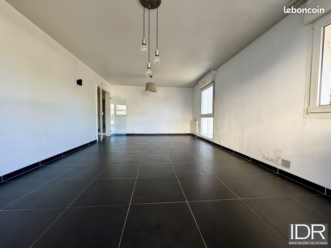 Appartement 3 pièces 90 m² · à Strasbourg · 90 m² · 1 250 €/mois
