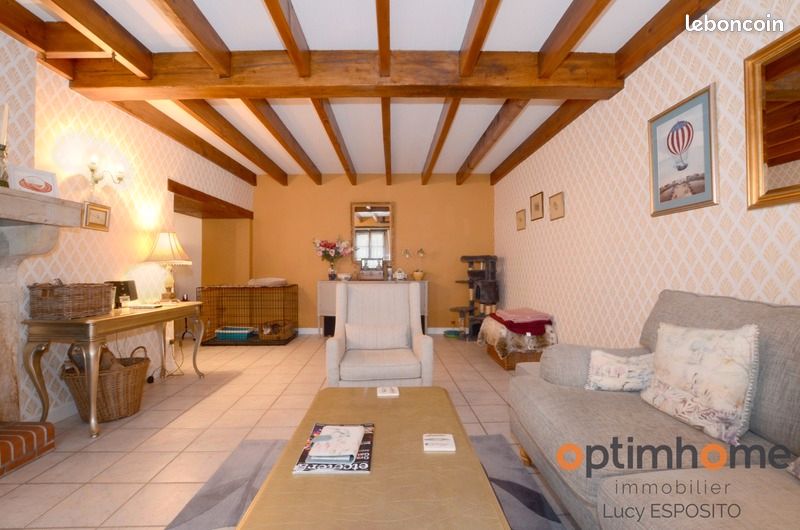 Maison de village 6 pièces 187 m² - Épenède 16490 (image principale 8)