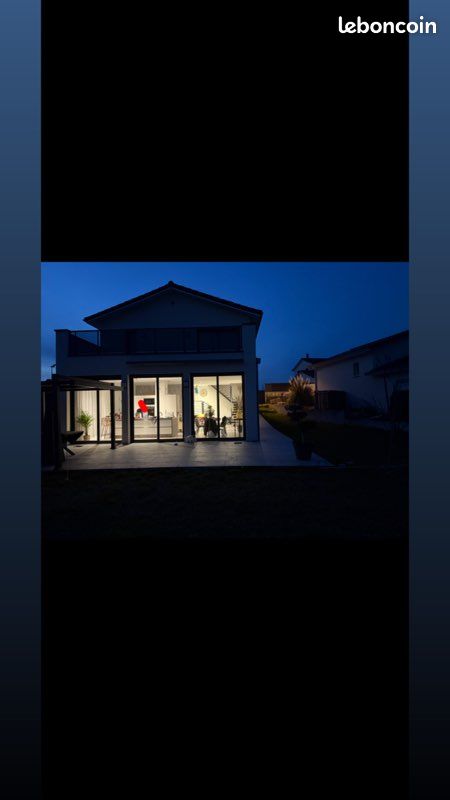 Maison 6 pièces 136 m² · à Charvieu-Chavagneux · 136 m² · 500 000 €