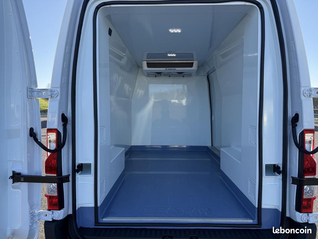 RENAULT MASTER F3500 L2H2 2.3 Blue dCi - 150 Frigorifique négatif Thermoking V300 Max (image 11)