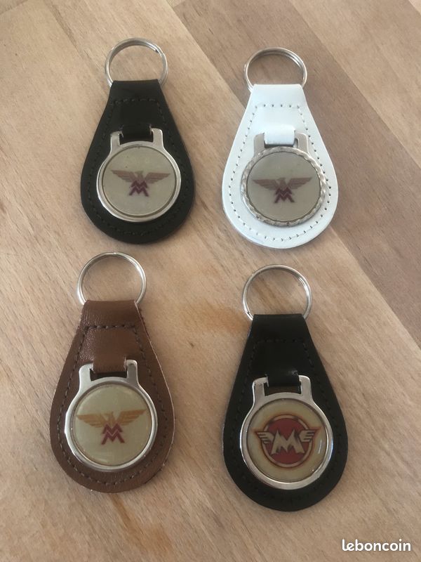 Porte-clés Moto Personnalisé - Avec 4 Perles Naturelles De 8 Mm Et Mousqueton, Multicolore