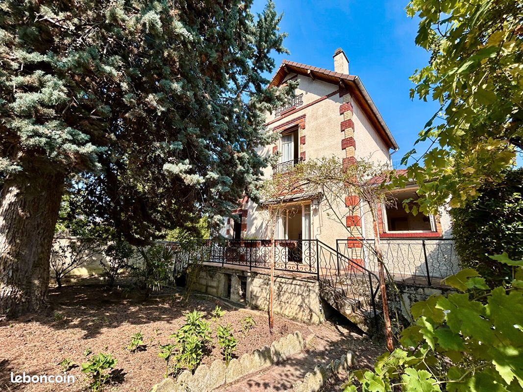 Maison 5 pièces 100 m² · à Bezons · 100 m² · 499 000 €