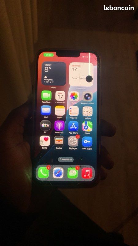 IPhone 14 et XR (image 1)