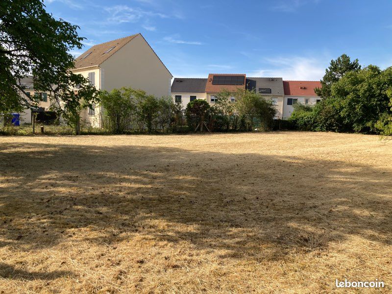 Terrain à bâtir Maintenon · 125 000 €