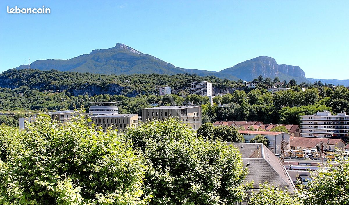 Appartement 3 pièces 97 m² · à Chambéry · 97 m² · 290 000 €