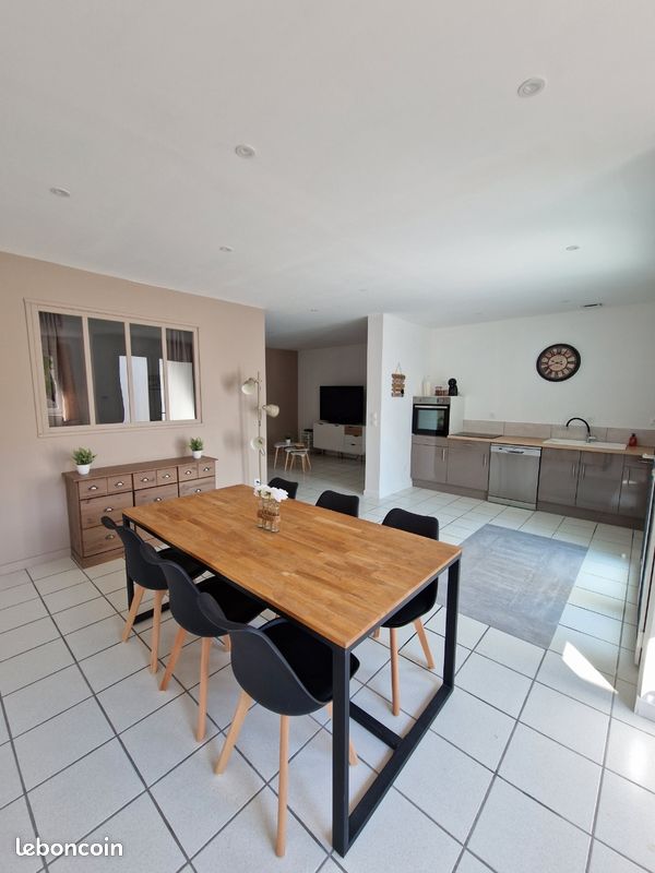 Appartement 3 pièces 70 m² · à Meximieux · 70 m² · 950 €/mois
