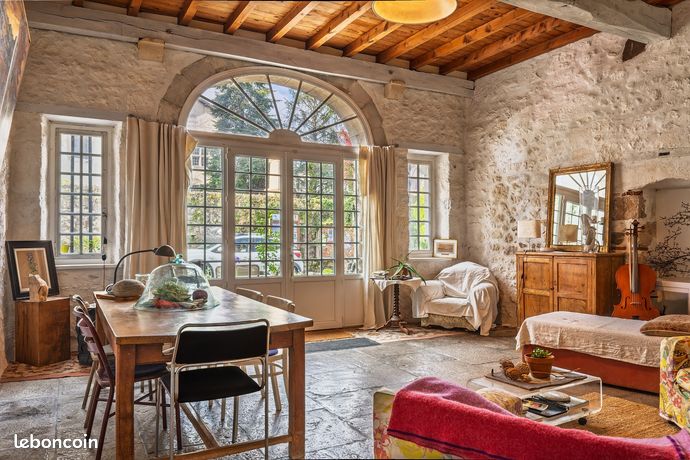 Maison 5 pièces 182 m²