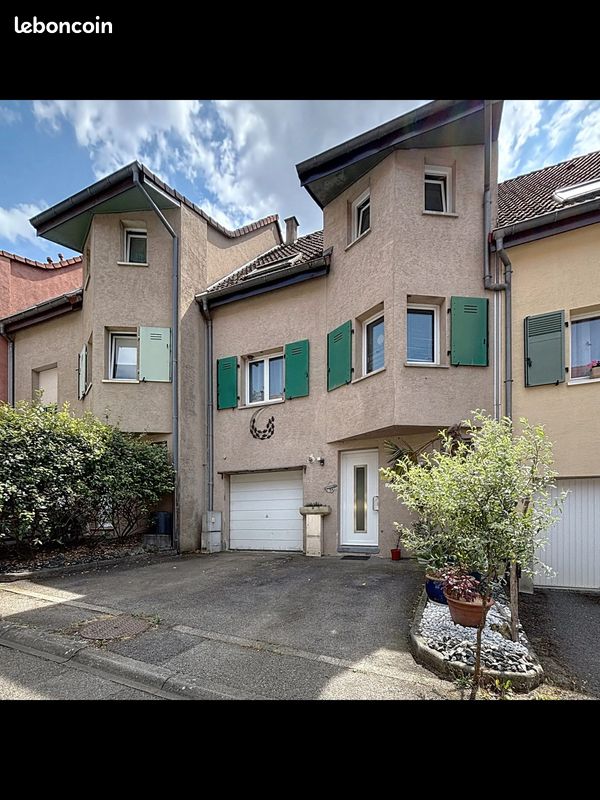 Maison 5 pièces 110 m² · à Brunstatt-Didenheim · 110 m² · 239 000 €