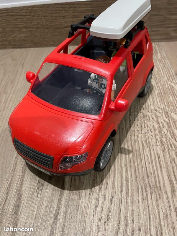 Voiture playmobil et accessoires (image 2)