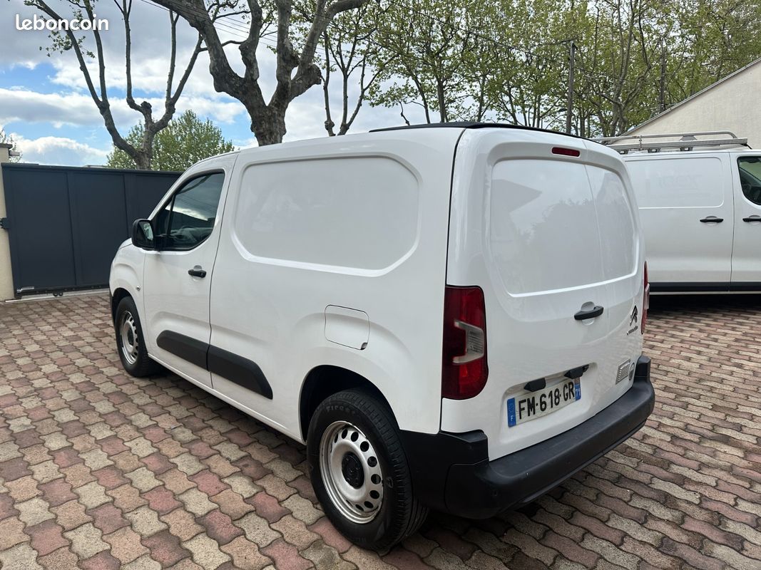 CITROEN BERLINGO Van M 1000kg 1.6 BlueHDi 100 ch 3 places (image 4)