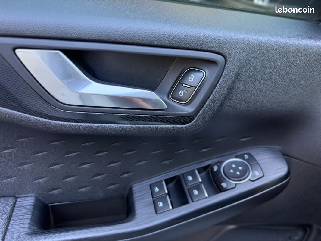 Ford Kuga 1.5 EcoBlue 120 BVM6 ST-Line (image 18)