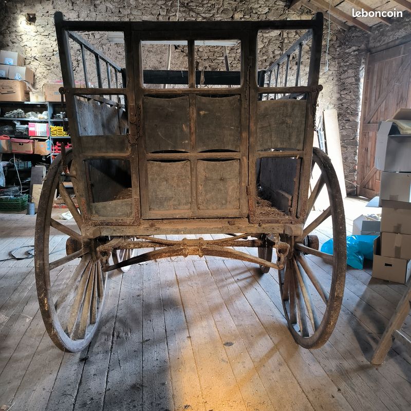 Caleche en bois (image 4)