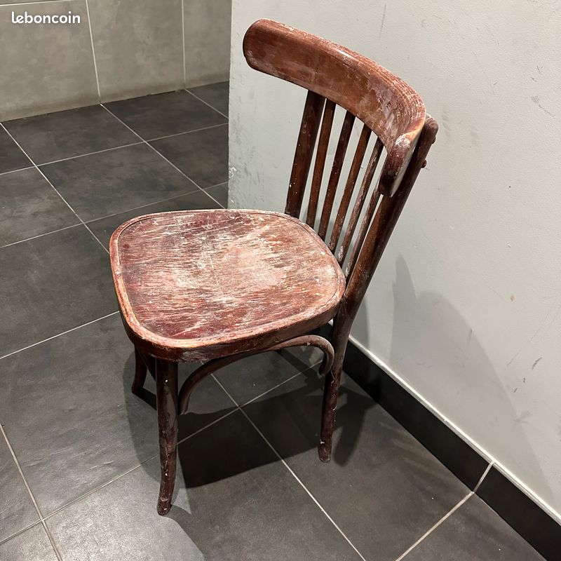 Chaise retro rare -À repeindre si souhaite Zéro casse zéro usure (image 1)