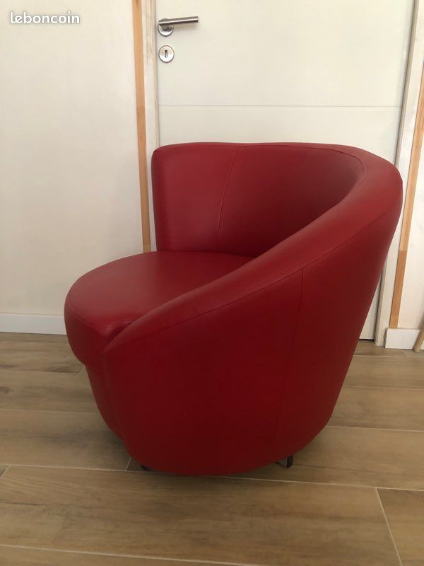 Fauteuil pivotant similicuir rouge (image 2)