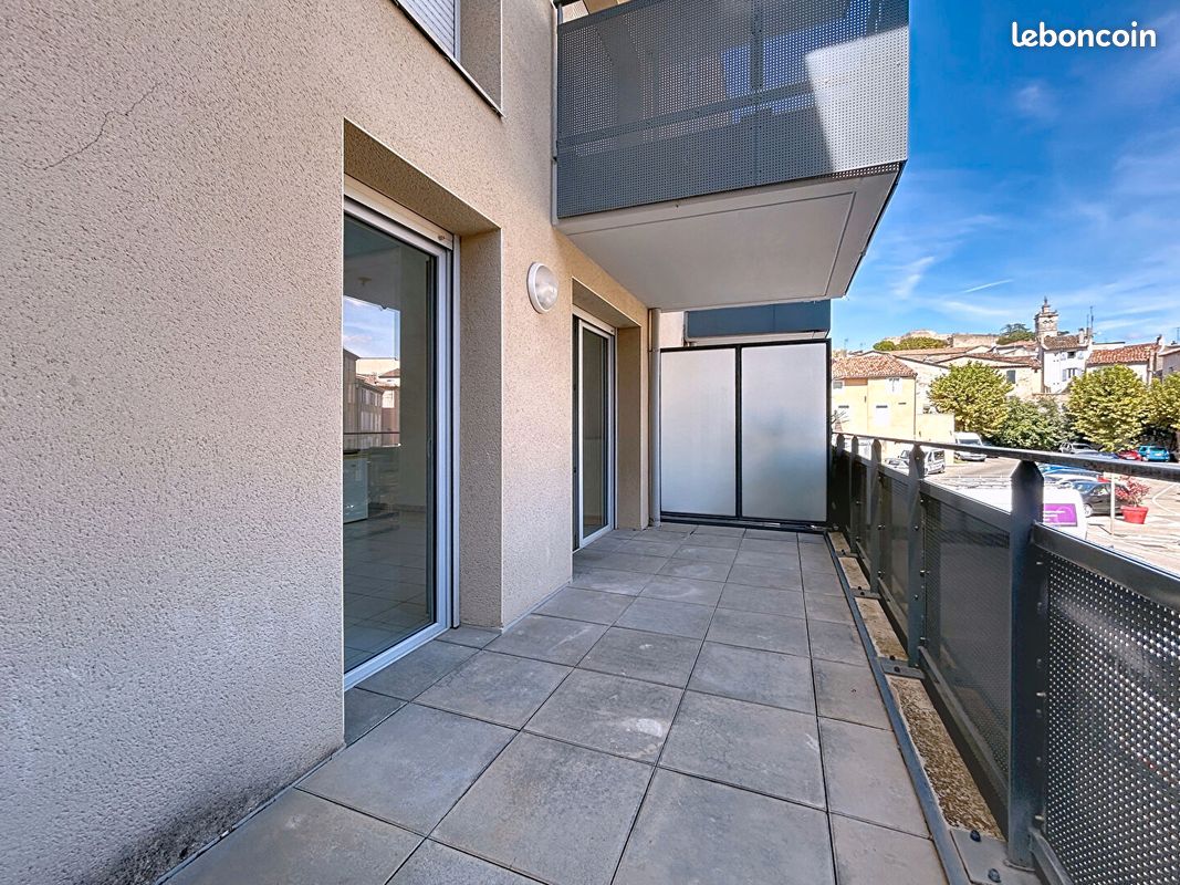 Appartement 1 pièce 28 m² · à Montélimar · 28 m² · 420 €