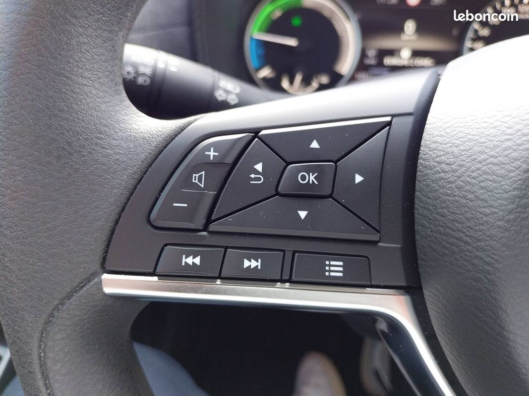 NISSAN Juke HYBRID 143 Business Edition (image 21)