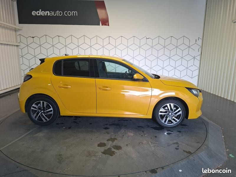 Peugeot 208 PureTech 100 S&S BVM6 Allure (image 11)