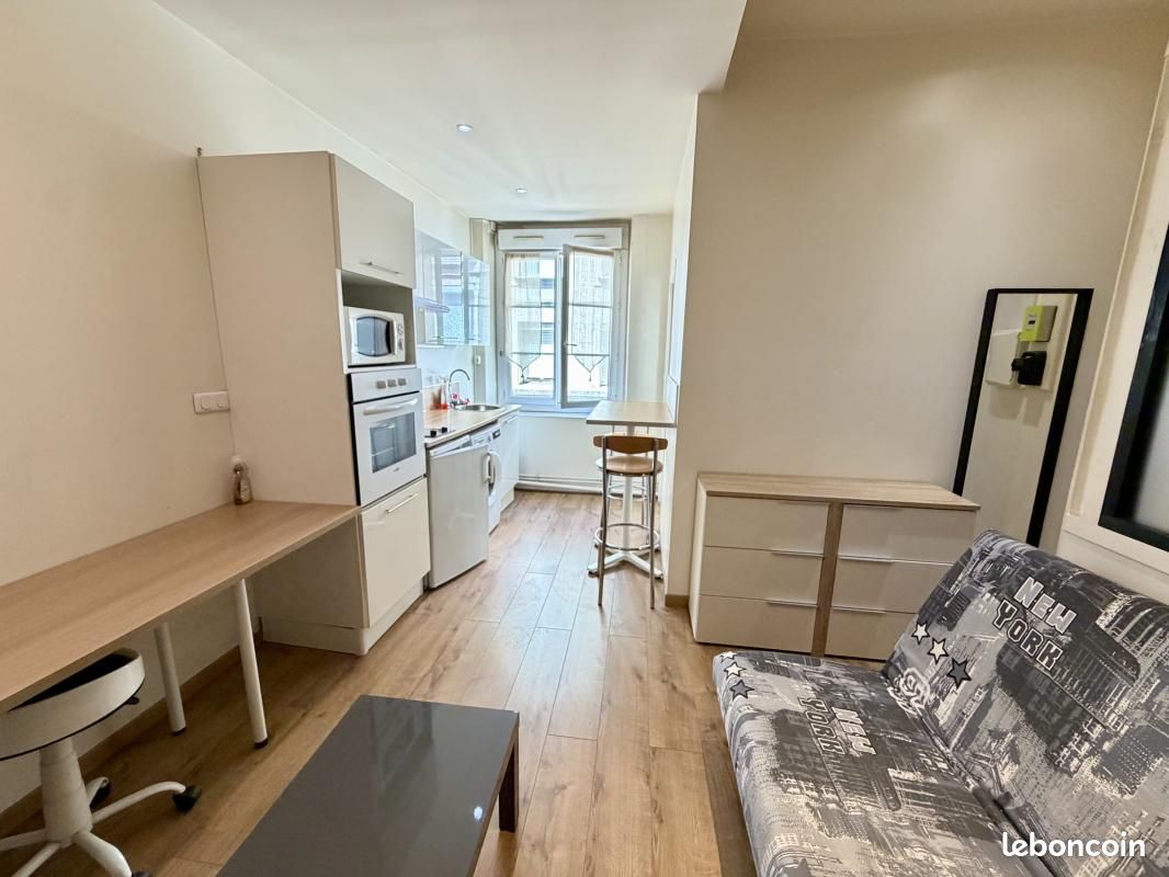 Appartement 1 pièce 20 m² · à Saint-Étienne · 20 m² · 370 €