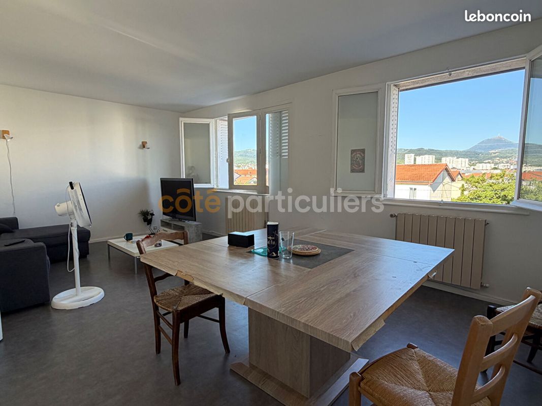 Appartement 4 pièces 82 m² · à Clermont-Ferrand · 82 m² · 800 €
