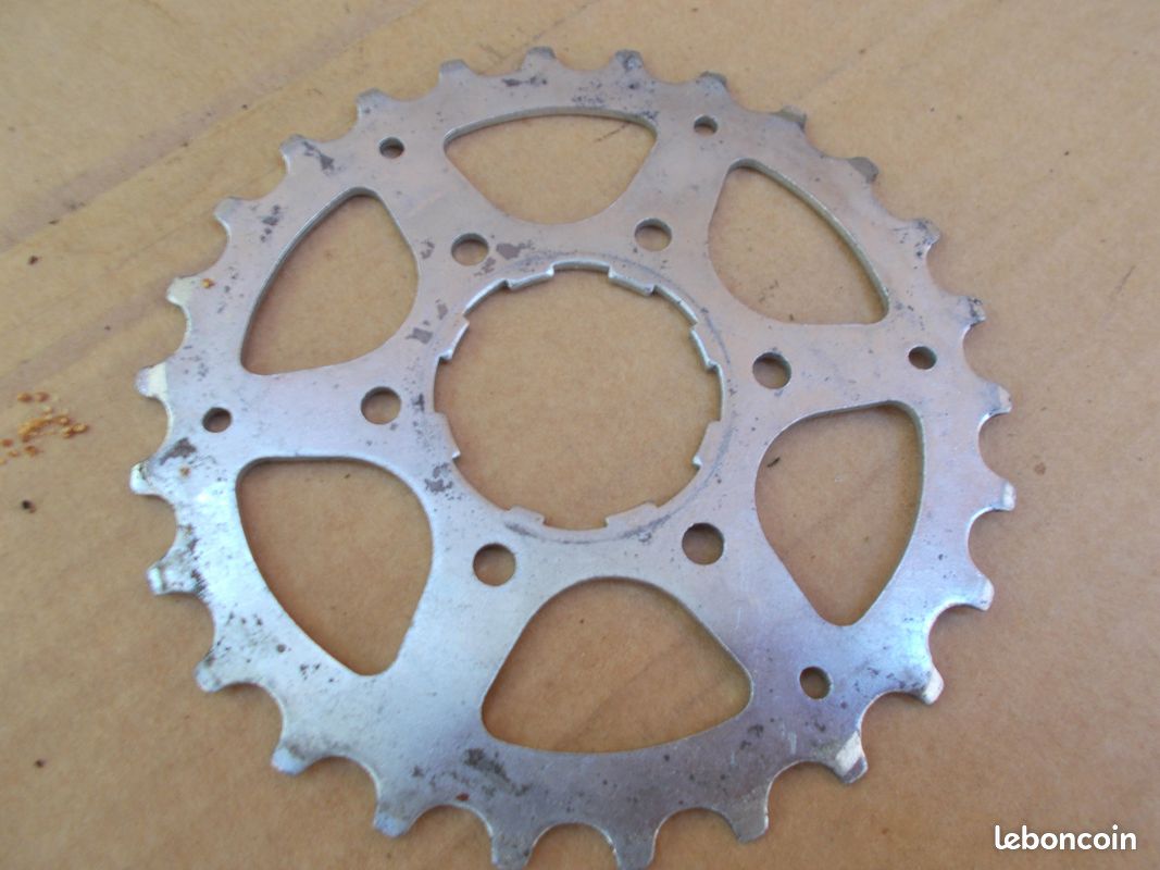Cassette Campagnolo 8 vitesses 13-26 - Équipements vélos