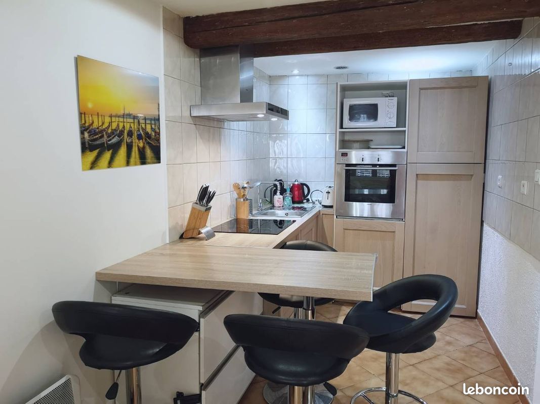 Appartement 1 pièce 35 m² · à Aix-en-Provence · 35 m² · 900 €