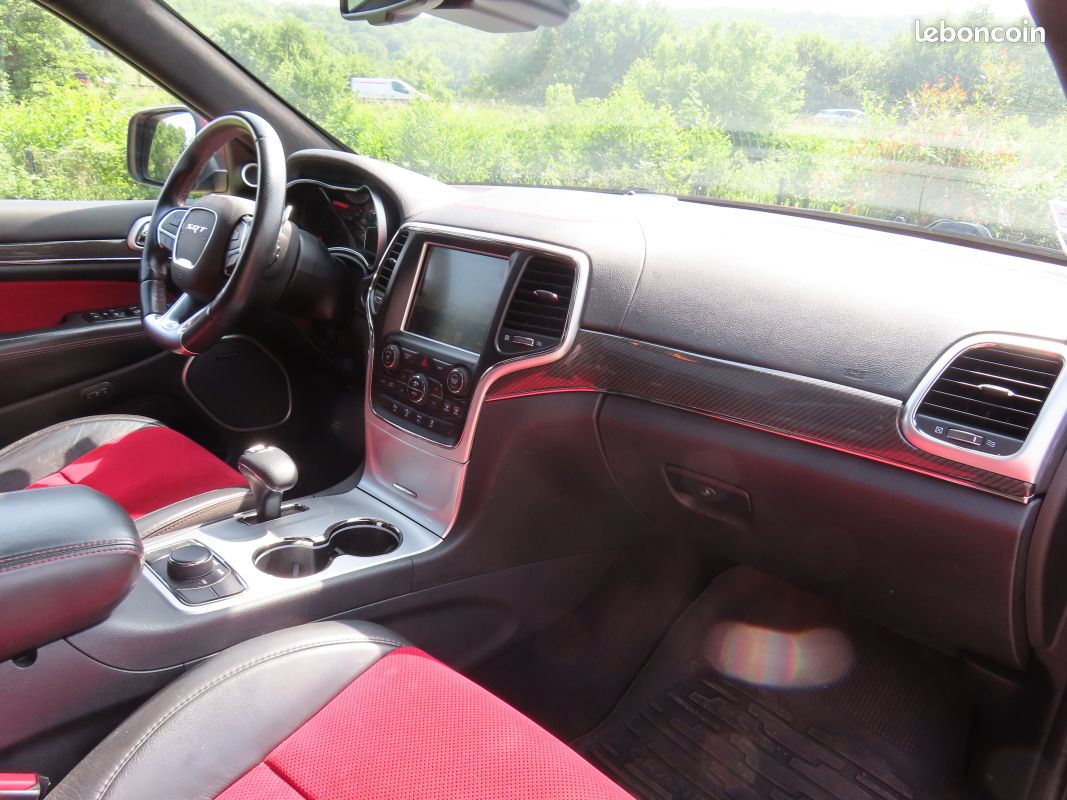 JEEP Grand Cherokee SRT Red Vapor Edition 468Cv (image 12)