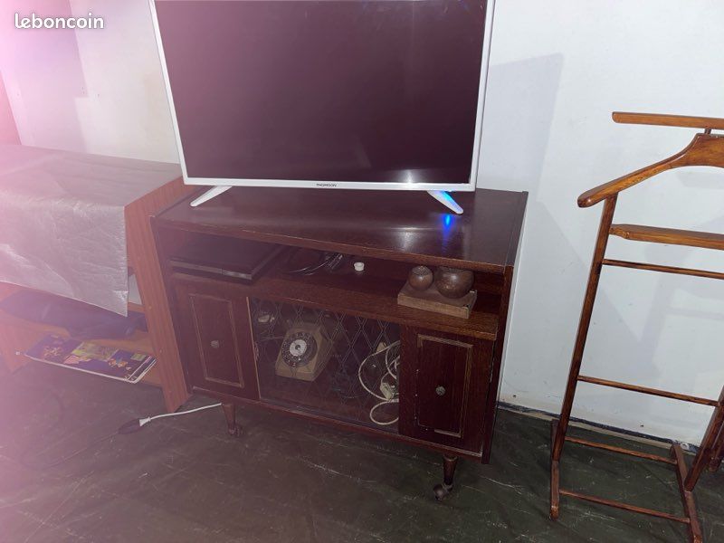 Meuble télé (image 1)