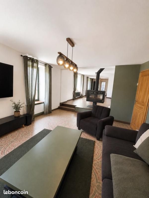 Maison 3 pièces 106 m² · à Ville-en-Tardenois · 106 m² · 230 000 €