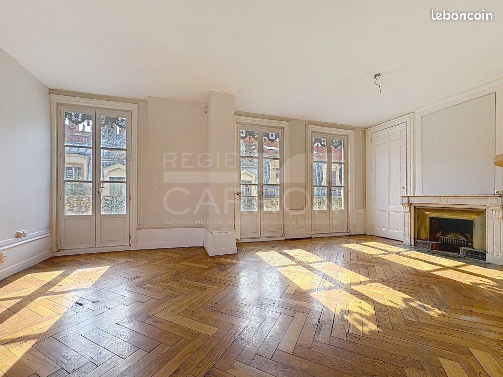 Appartement 2 pièces 57 m² · à Lyon · 57 m² · 345 000 €