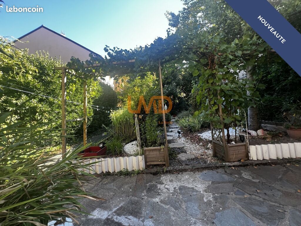 Maison 9 pièces 180 m² · à Decazeville · 180 m² · 171 800 €