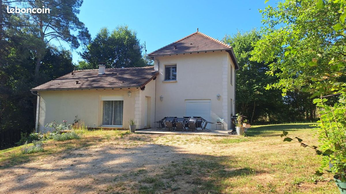 Maison 3 pièces 86 m² · à Saint-Front-la-Rivière · 86 m² · 190 000 €