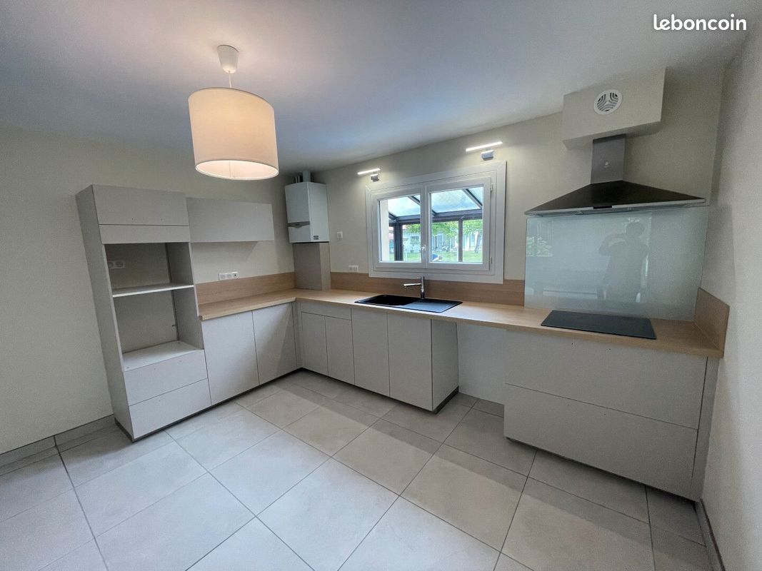 Maison 7 pièces 113 m² - Saint-Perdon 40090 (image 2)