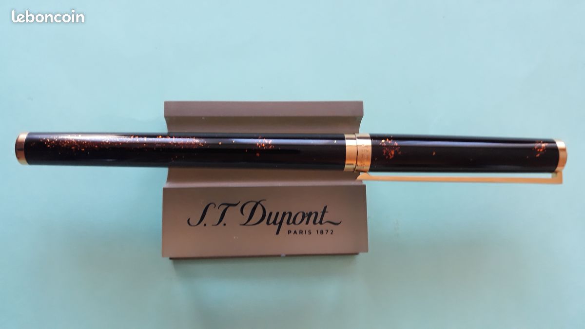 Stylo Plume S.T. Dupont Gatsby – Laque De Chine Brune à Paillettes D’or – Plume Or 18K – Occasion