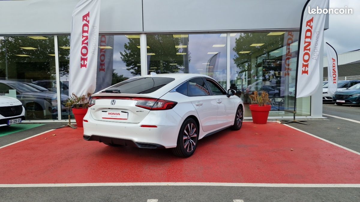 Honda Civic XI 2.0 i-MMD Executive (image 5)