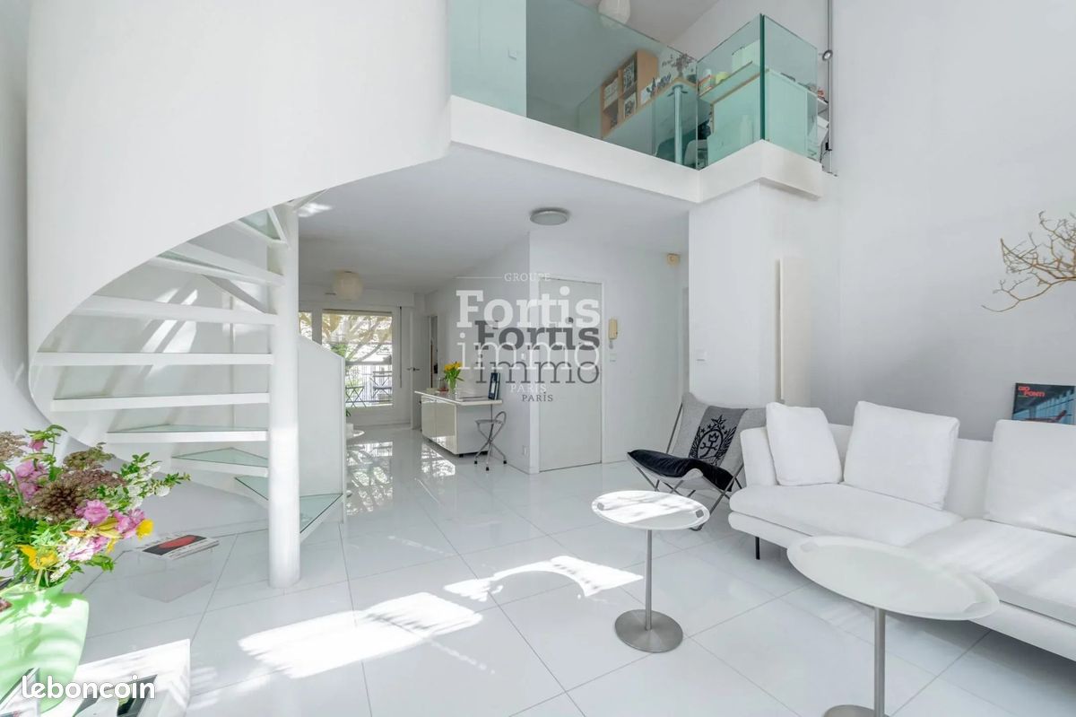 Appartement 5 pièces 105 m² · à Paris · 105 m² · 995 000 €
