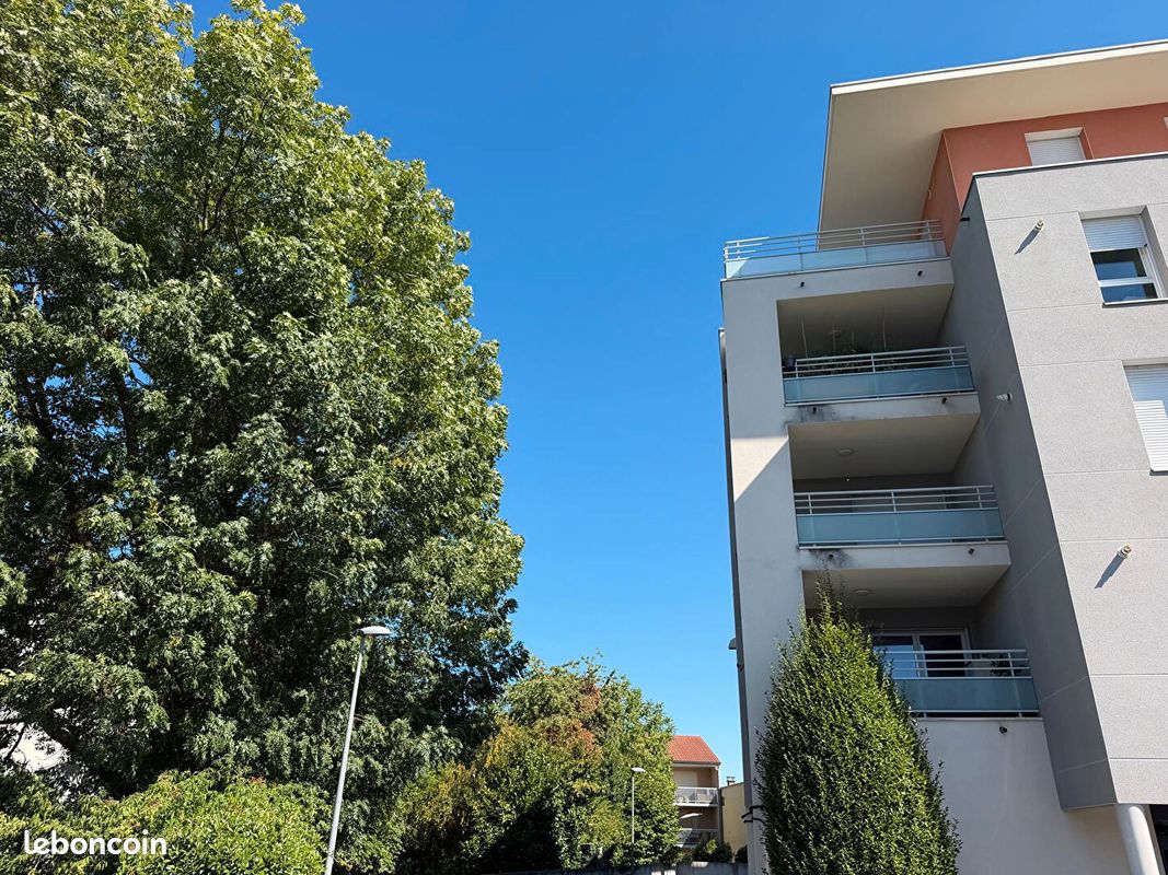 Appartement 4 pièces 78 m² · à Clermont-Ferrand · 78 m² · 890 €